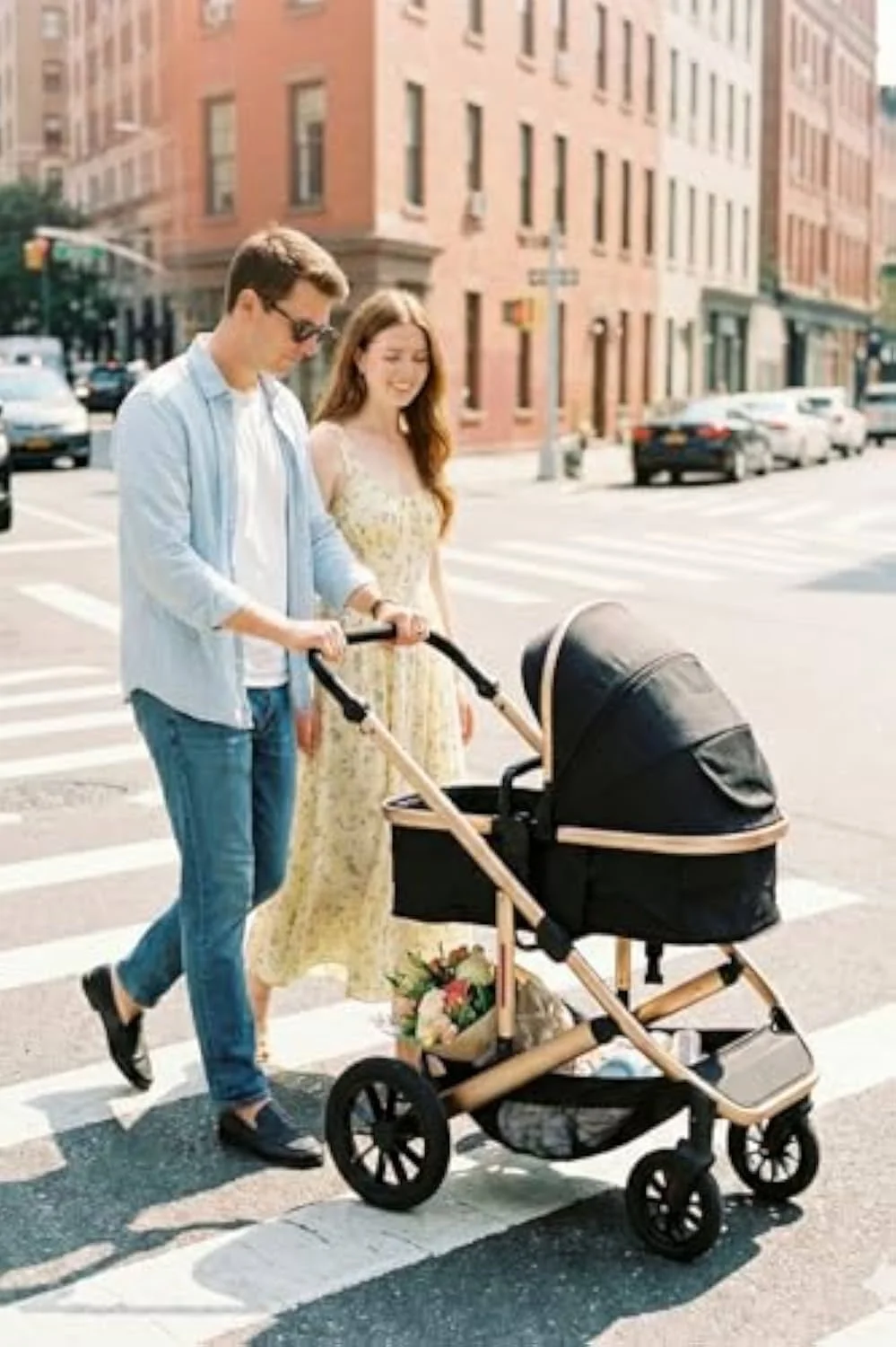 The Infans 2-in-1 baby stroller, an Amazon-native convertible with a reversible high-landscape seat